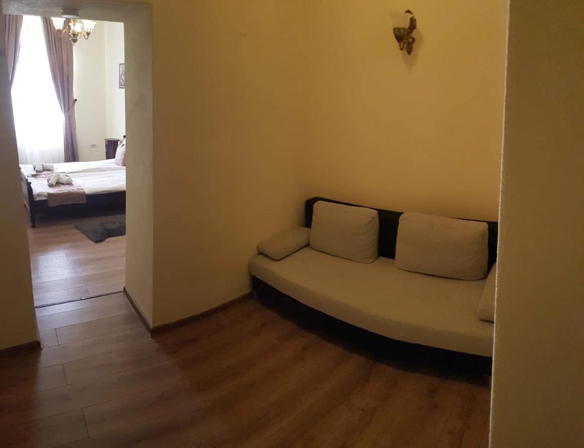La Maisonnette Brasov Ngoại thất bức ảnh