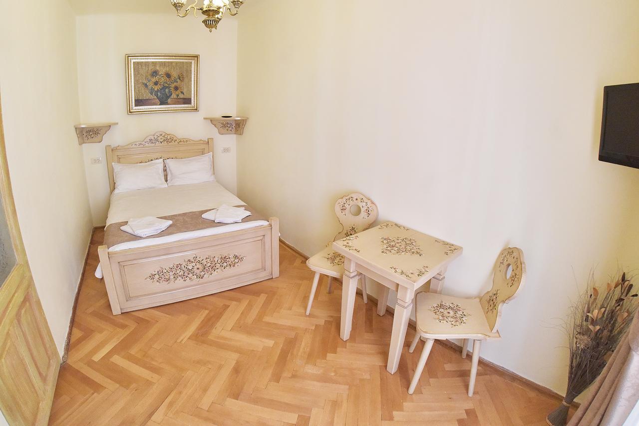 La Maisonnette Brasov Ngoại thất bức ảnh