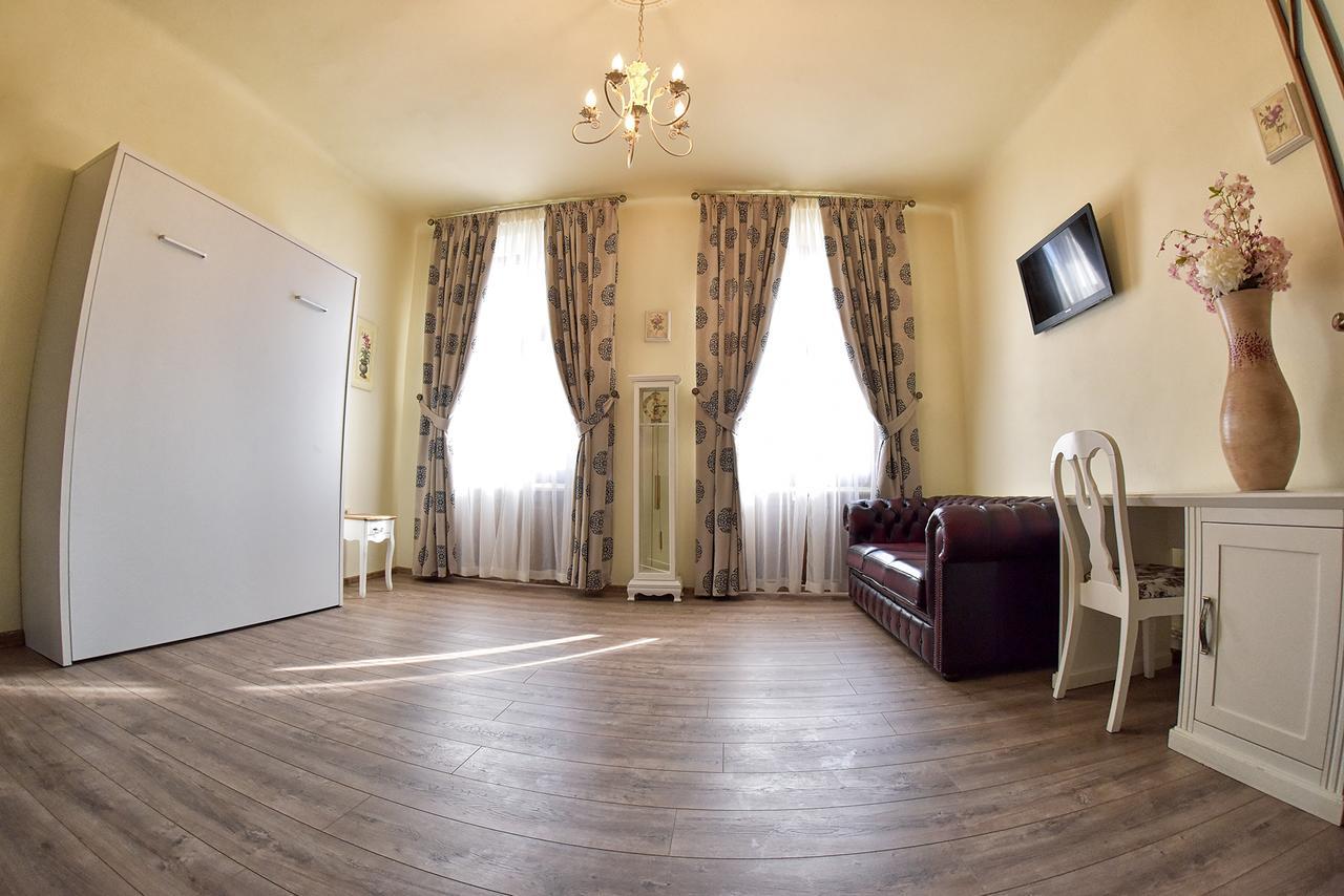 La Maisonnette Brasov Ngoại thất bức ảnh
