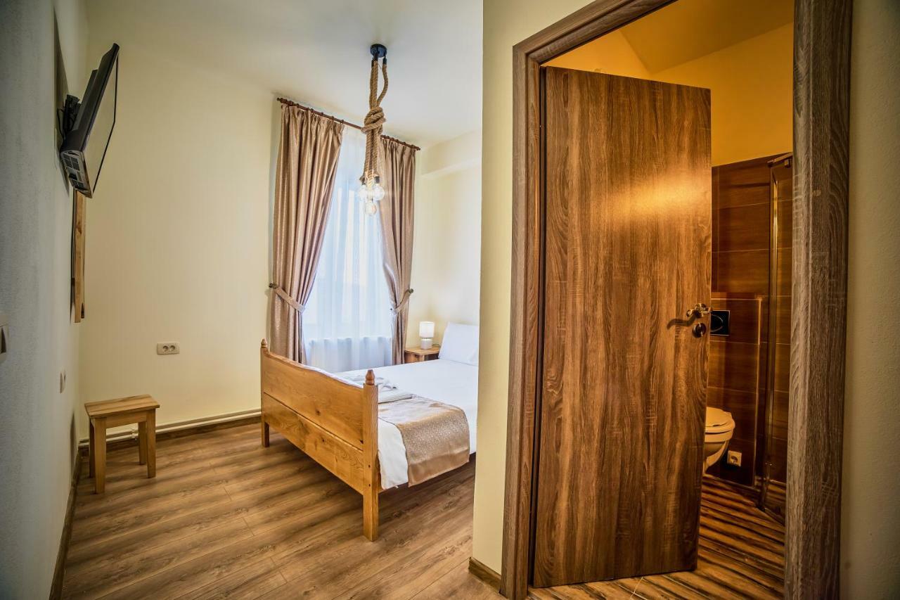 La Maisonnette Brasov Ngoại thất bức ảnh